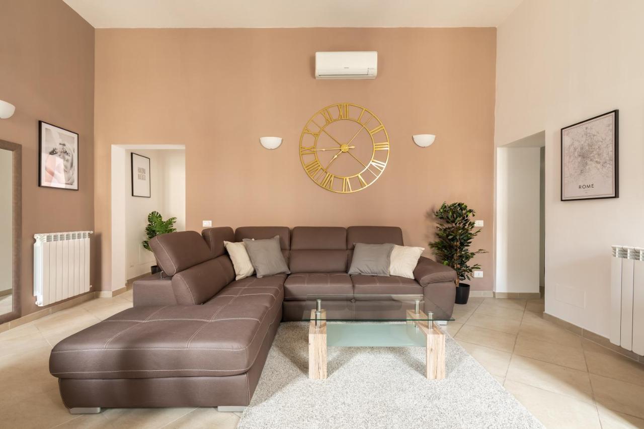 Residenza Piazza Di Spagna Рим Экстерьер фото