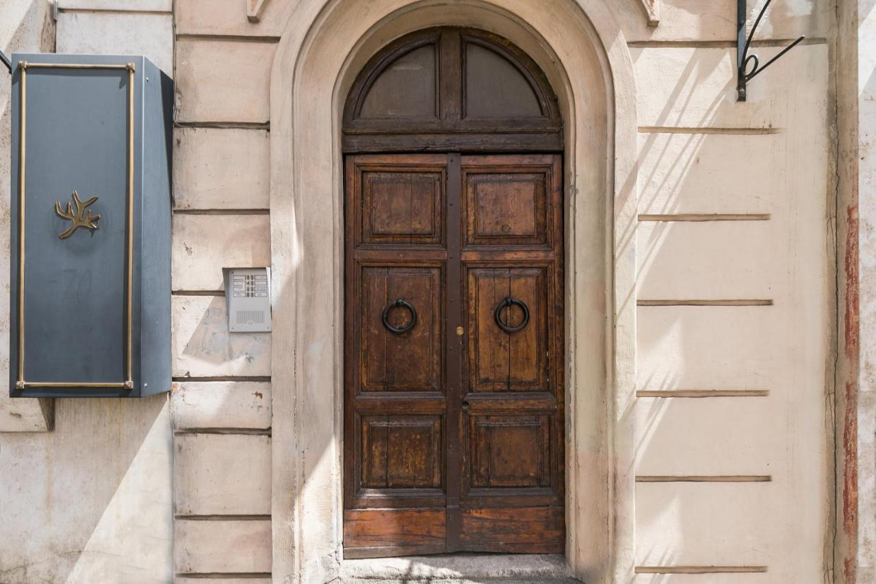 Residenza Piazza Di Spagna Рим Экстерьер фото
